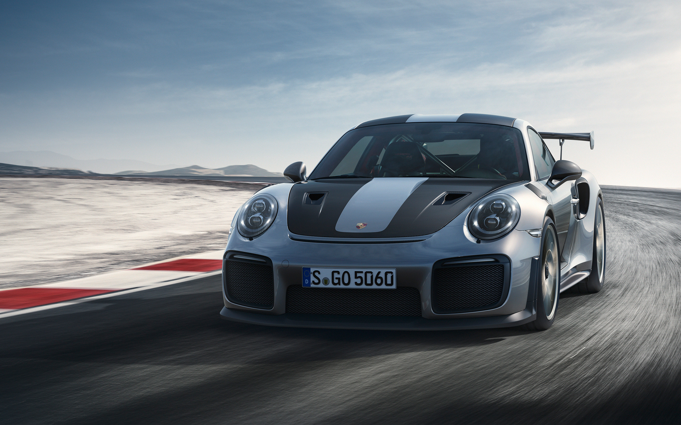 2018 Porsche 911 GT2 RS 4K341422702